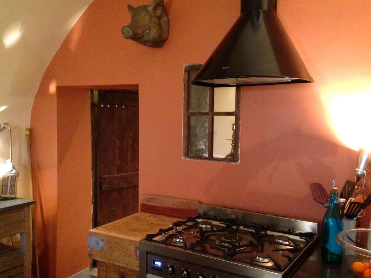 Kitchen with range cooker